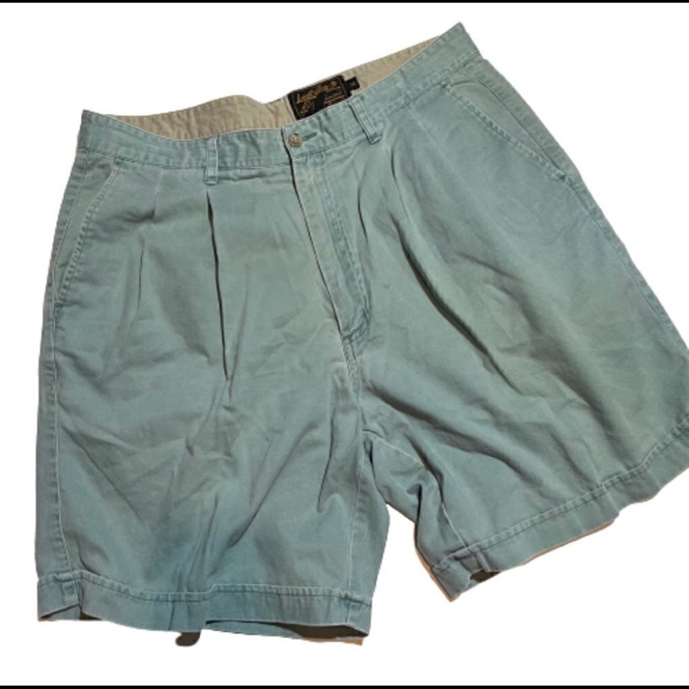 Vintage 90s Eddie Bauer Light Green Pleated High Waisted Shorts